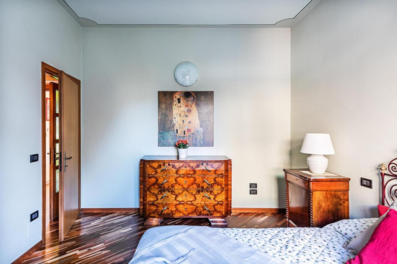 La Magnolia 2 Apartment By Wonderful Italy Desenzano del Garda Exterior foto