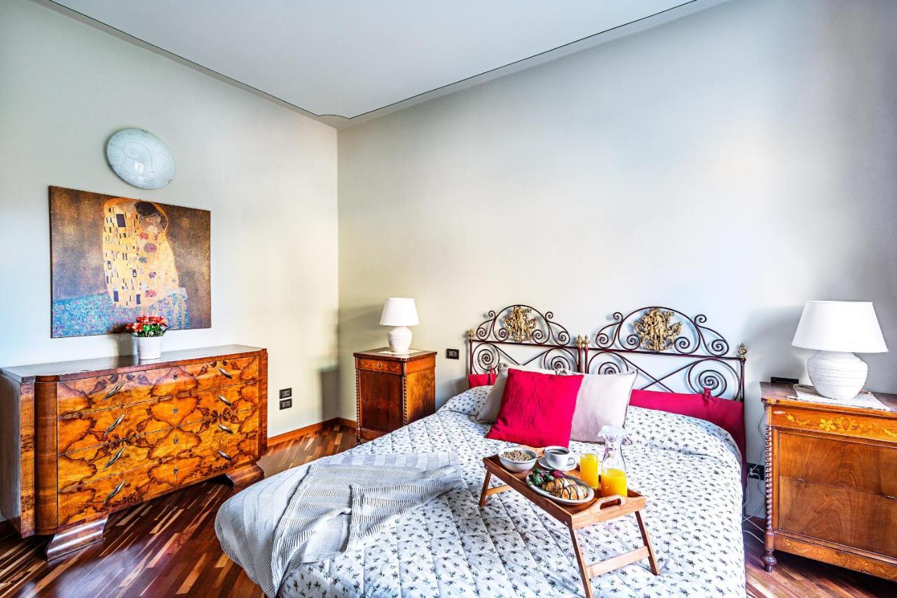 La Magnolia 2 Apartment By Wonderful Italy Desenzano del Garda Exterior foto